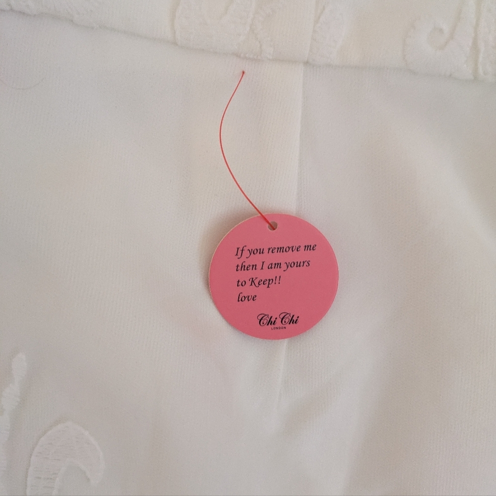 NWT Chi Chi Knee Length Gown - Picture 4 of 9